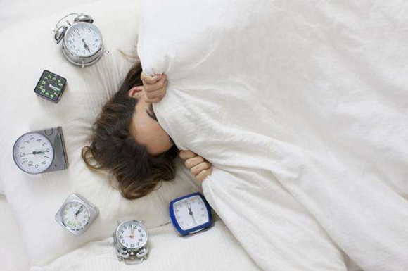 成年人每天应保持7到8小时睡眠