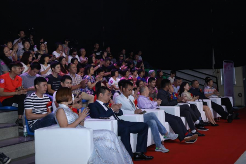 2018年妍茹美新品发布会在广播电视台圆满举