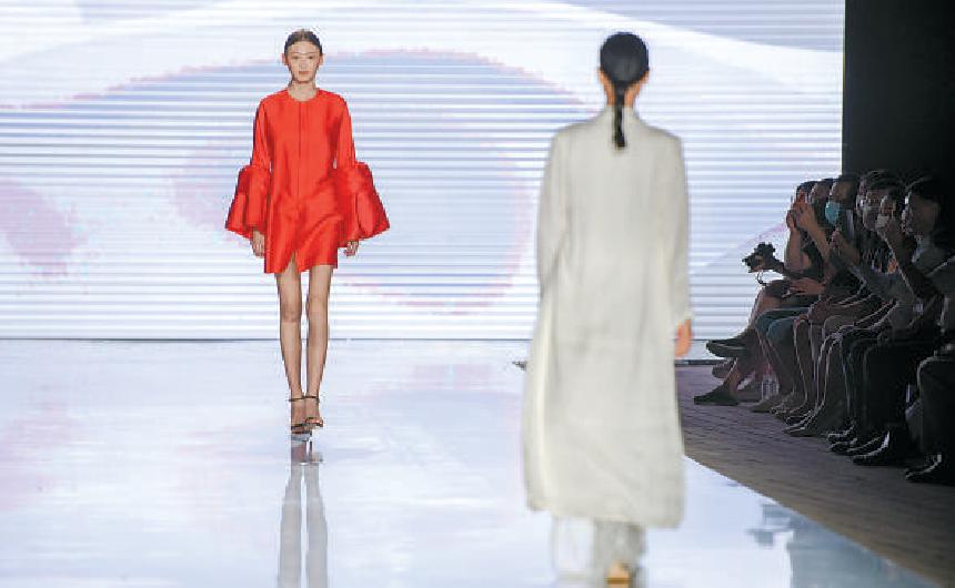 北京时装周将点亮八大时尚地标