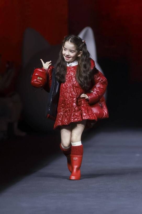 沉浸北欧雪境!高梵KIDS AW2025大秀打造“绒冬奇遇记” 沉浸北欧雪境!高梵KIDS AW2025大秀打造“绒冬奇遇记”